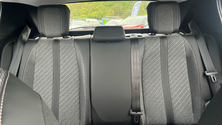 Peugeot 208 1.2 PureTech 100 Allure 5dr Petrol Hatchback